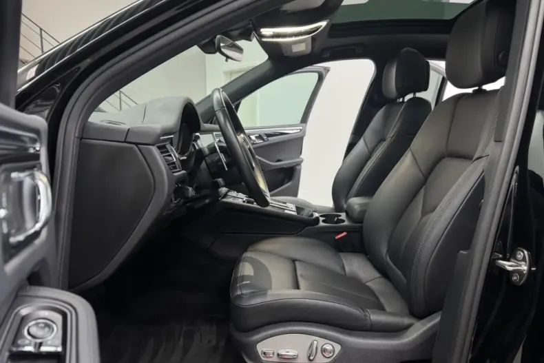 Porsche Macan din 2022 cu 65.600 km - oferta POR193397 - foto 18