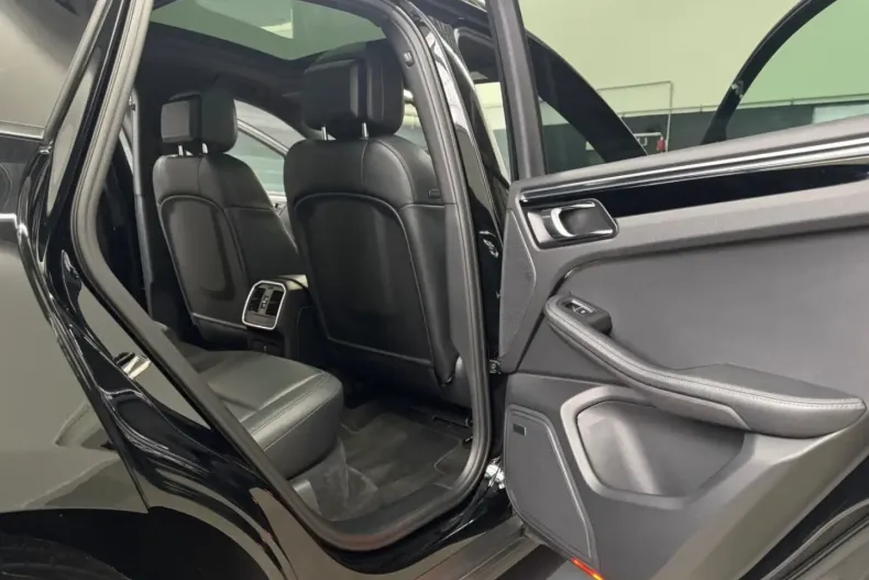 Porsche Macan din 2022 cu 65.600 km - oferta POR193397 - foto 22