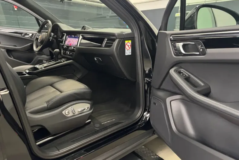 Porsche Macan din 2022 cu 65.600 km - oferta POR193397 - foto 24