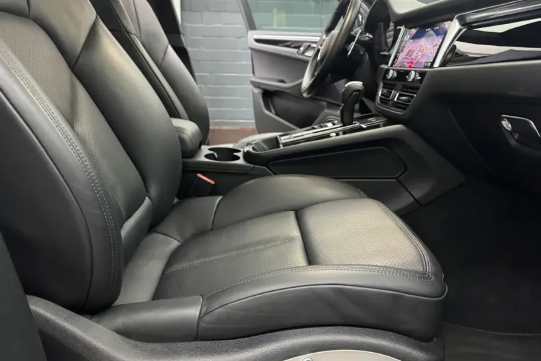 Porsche Macan din 2022 cu 65.600 km - oferta POR193397 - foto 26