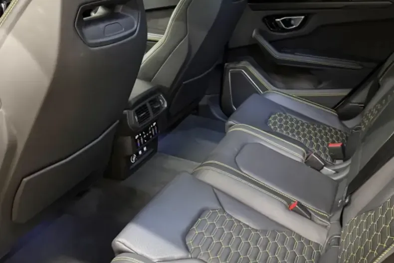Lamborghini Urus din 2021 cu 96.500 km - oferta LAM193398 - foto 15