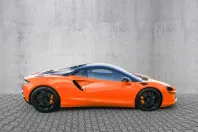 McLaren Artura din 2024 cu 5.050 km - oferta MCL193401 - foto 2