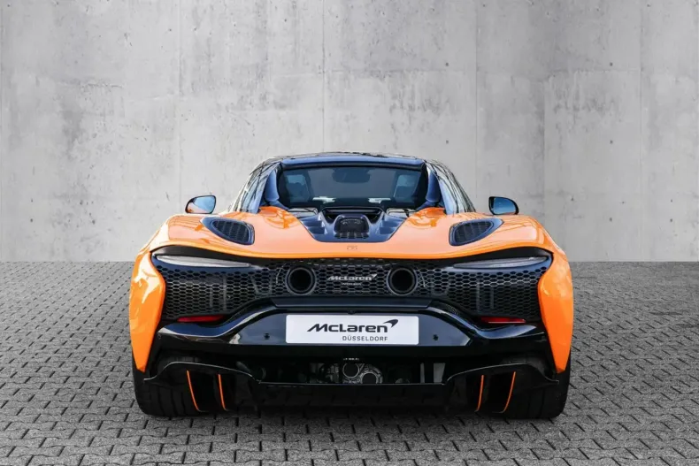 McLaren Artura din 2024 cu 5.050 km - oferta MCL193401 - foto 4