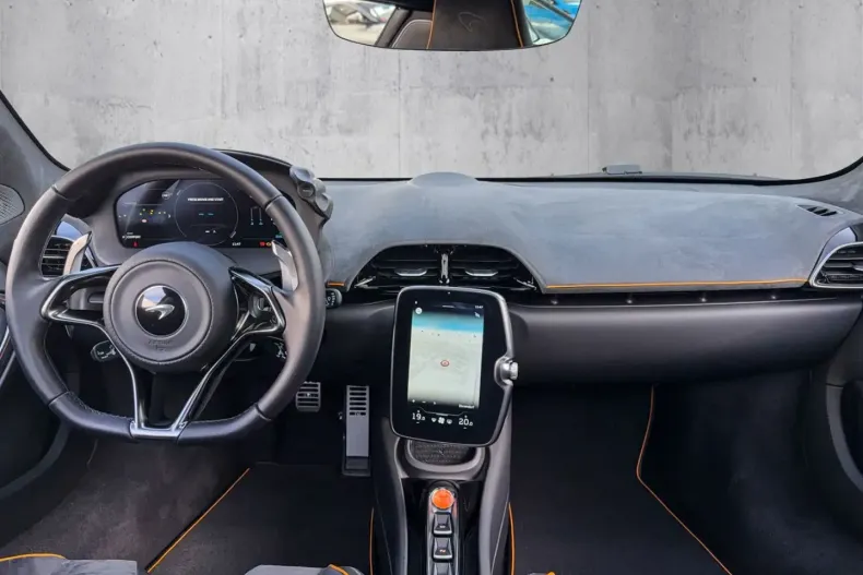 McLaren Artura din 2024 cu 5.050 km - oferta MCL193401 - foto 7