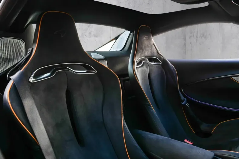 McLaren Artura din 2024 cu 5.050 km - oferta MCL193401 - foto 15