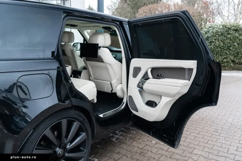 Land Rover Range Rover din 2024 cu 44.280 km - oferta LAN193402 - foto 24