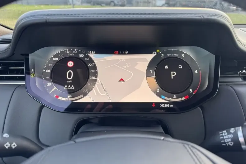 Land Rover Range Rover din 2022 cu 62.900 km - oferta LAN193403 - foto 9