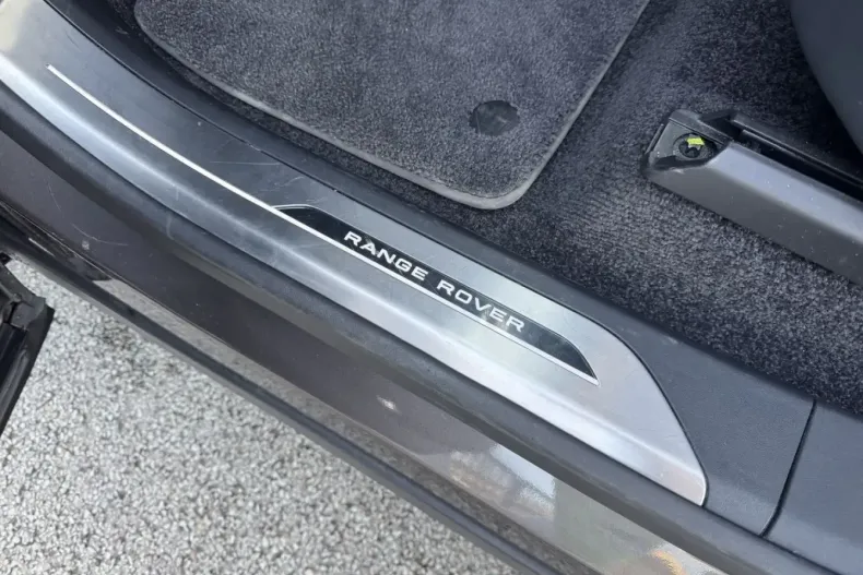 Land Rover Range Rover din 2022 cu 62.900 km - oferta LAN193403 - foto 29
