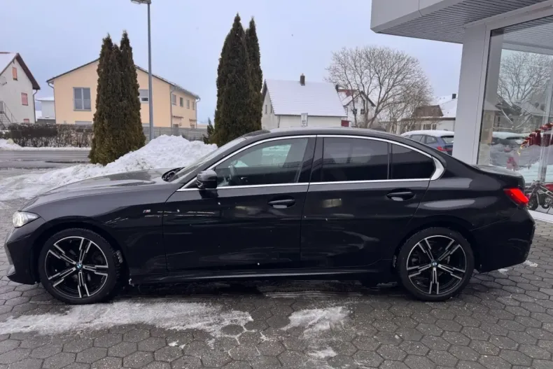 BMW 320 (Seria 3) din 2024 cu 34.120 km - oferta BMW193406 - foto 4