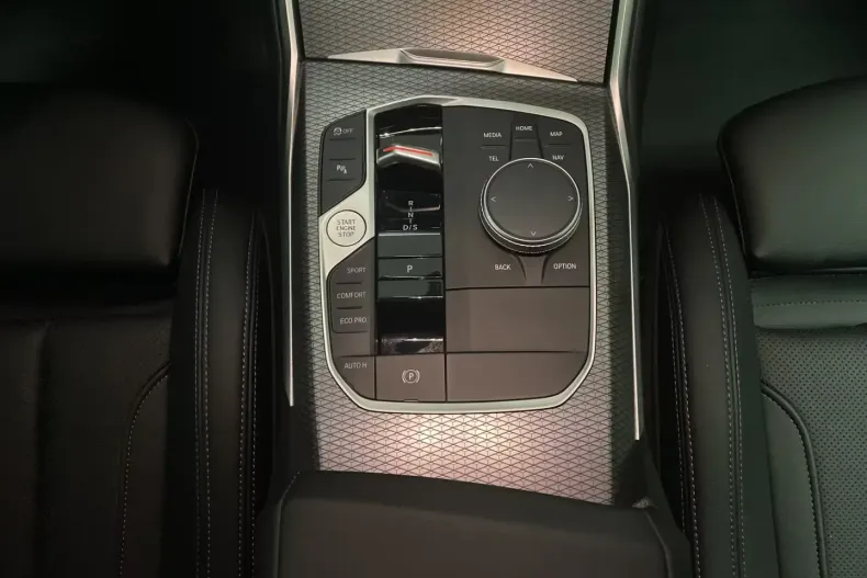 BMW 320 (Seria 3) din 2023 cu 50.127 km - oferta BMW193411 - foto 11