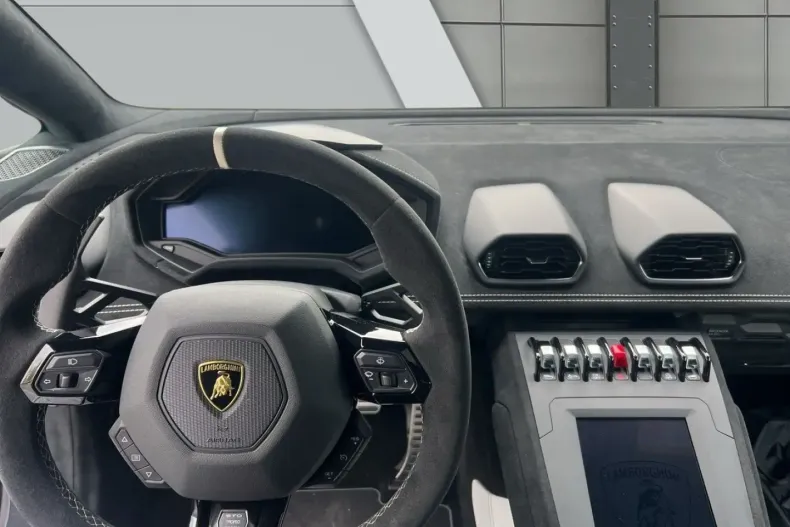 Lamborghini Huracán din 2024 cu 2.242 km - oferta LAM193416 - foto 10