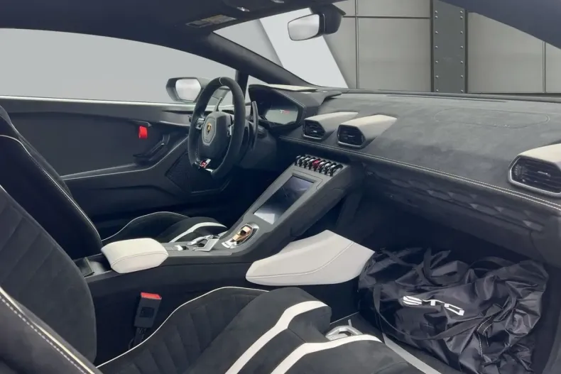 Lamborghini Huracán din 2024 cu 2.242 km - oferta LAM193416 - foto 11