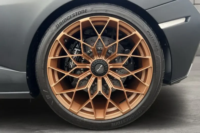 Lamborghini Huracán din 2024 cu 2.242 km - oferta LAM193416 - foto 12