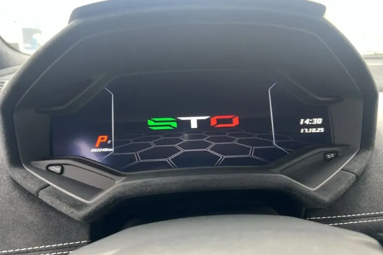 Lamborghini Huracán din 2024 cu 2.242 km - oferta LAM193416 - foto 14