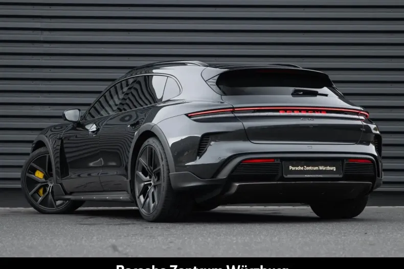 Porsche Taycan din 2025 cu 15.900 km - oferta POR193418 - foto 3