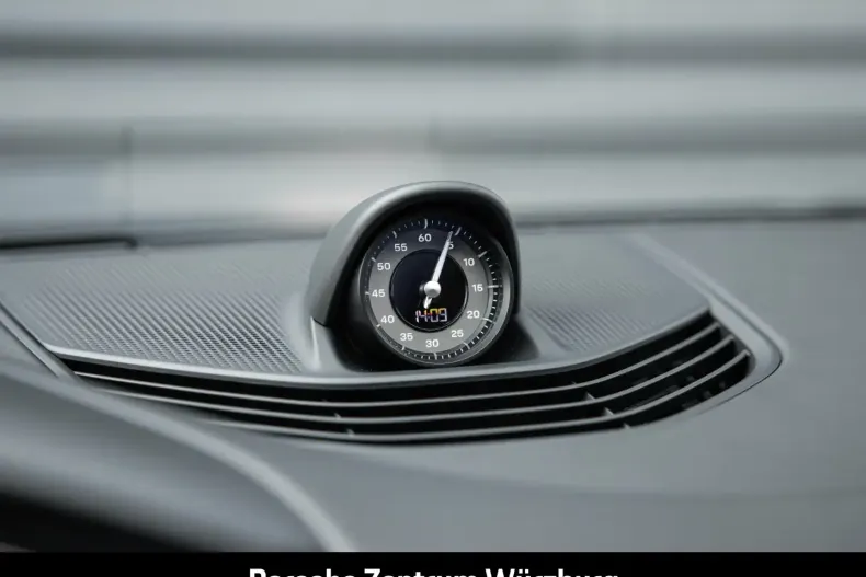 Porsche Taycan din 2025 cu 15.900 km - oferta POR193418 - foto 26