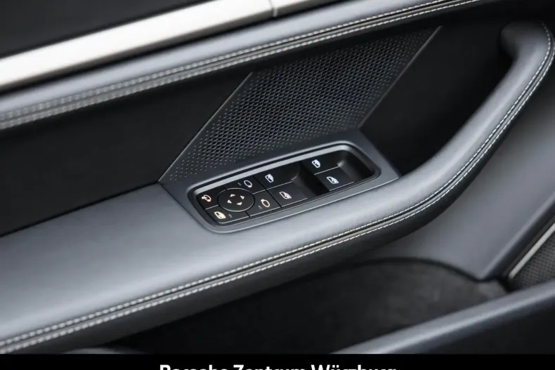 Porsche Taycan din 2025 cu 15.900 km - oferta POR193418 - foto 32