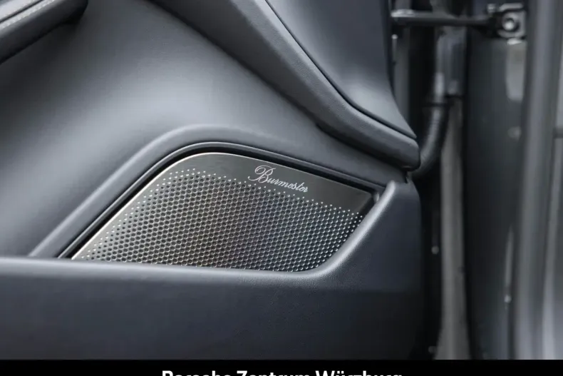 Porsche Taycan din 2025 cu 15.900 km - oferta POR193418 - foto 35