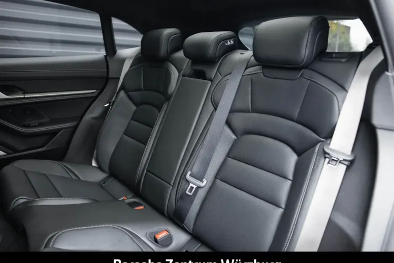 Porsche Taycan din 2025 cu 15.900 km - oferta POR193418 - foto 40