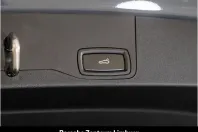 Porsche Taycan din 2025 cu 14.900 km - oferta POR193419 - foto 17