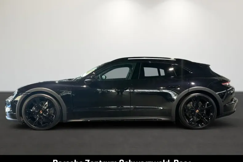 Porsche Taycan din 2025 cu 18.900 km - oferta POR193420 - foto 2