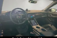 Porsche Taycan din 2025 cu 18.900 km - oferta POR193420 - foto 4