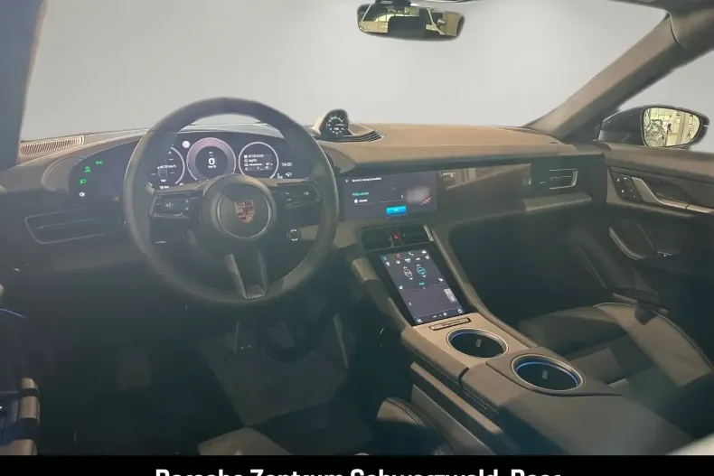 Porsche Taycan din 2025 cu 18.900 km - oferta POR193420 - foto 4