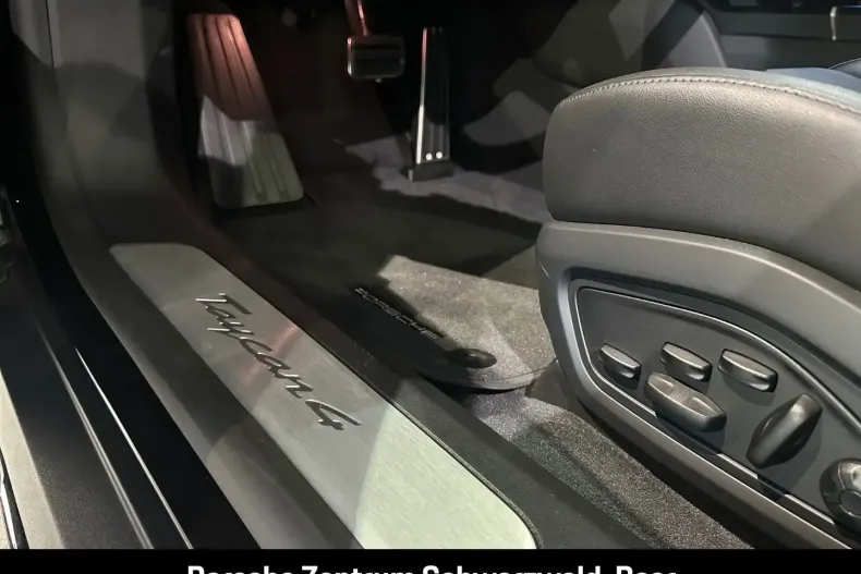 Porsche Taycan din 2025 cu 18.900 km - oferta POR193420 - foto 17