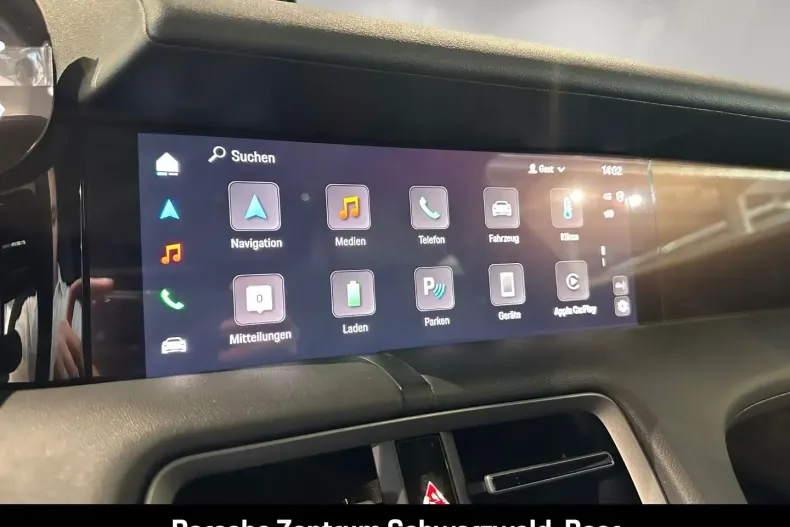 Porsche Taycan din 2025 cu 18.900 km - oferta POR193420 - foto 19