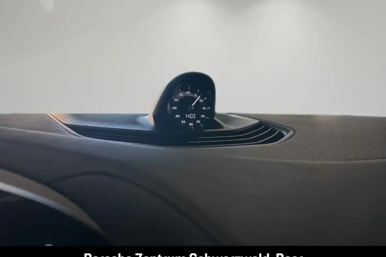 Porsche Taycan din 2025 cu 18.900 km - oferta POR193420 - foto 21