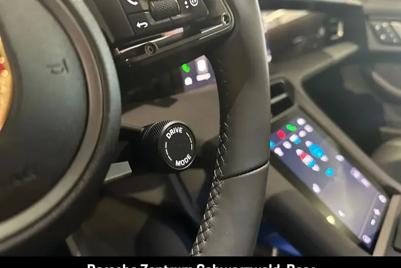 Porsche Taycan din 2025 cu 18.900 km - oferta POR193420 - foto 29