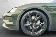 Porsche Taycan din 2025 cu 9.900 km - oferta POR193422 - foto 6