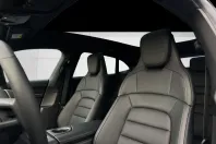 Porsche Taycan din 2025 cu 9.900 km - oferta POR193422 - foto 18