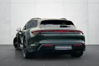 Porsche Taycan din 2025 cu 9.900 km - oferta POR193422 - foto 28