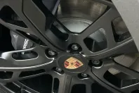 Porsche Taycan din 2025 cu 9.900 km - oferta POR193422 - foto 30