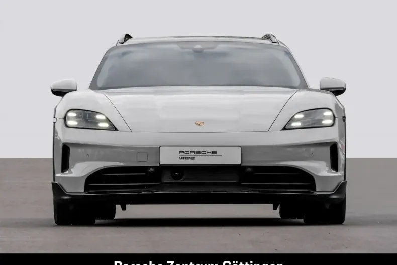 Porsche Taycan din 2025 cu 7.991 km - oferta POR193423 - foto 4