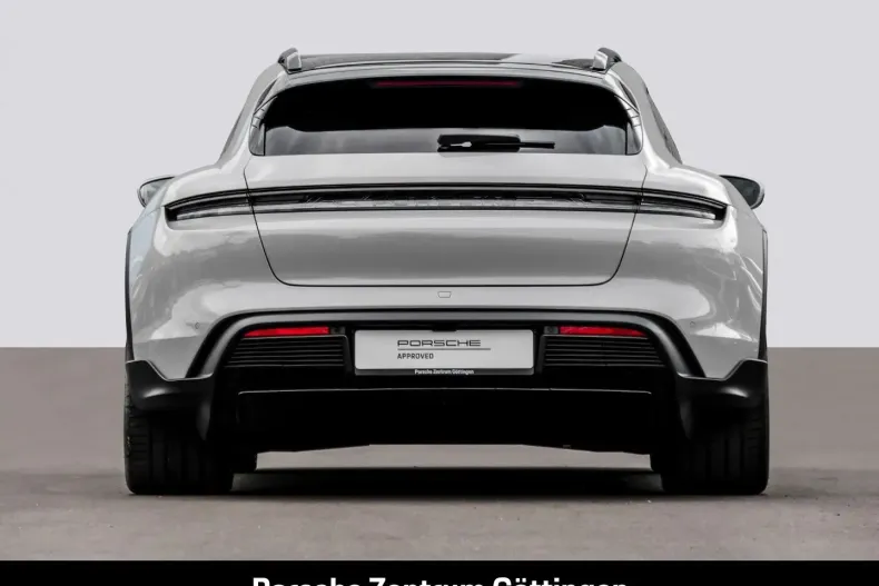 Porsche Taycan din 2025 cu 7.991 km - oferta POR193423 - foto 5