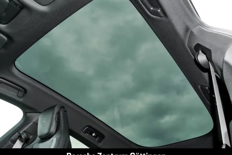 Porsche Taycan din 2025 cu 7.991 km - oferta POR193423 - foto 11