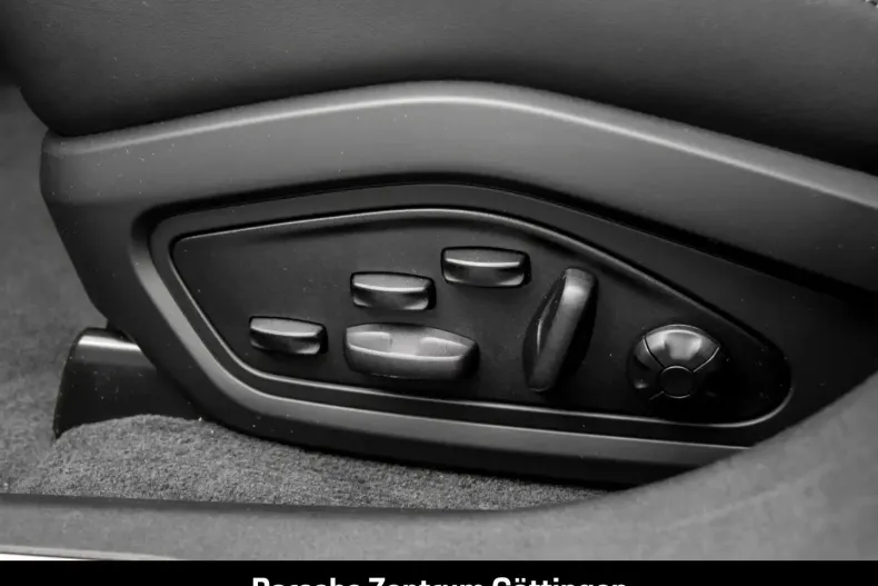 Porsche Taycan din 2025 cu 7.991 km - oferta POR193423 - foto 13