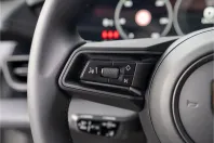 Porsche Taycan din 2025 cu 18.999 km - oferta POR193424 - foto 17