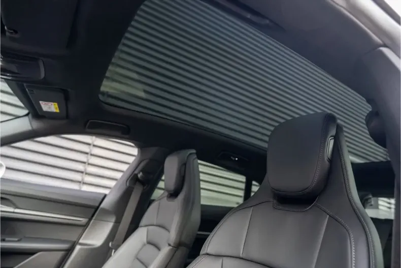 Porsche Taycan din 2025 cu 18.999 km - oferta POR193424 - foto 21