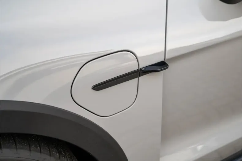 Porsche Taycan din 2025 cu 18.999 km - oferta POR193424 - foto 28