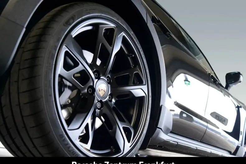 Porsche Taycan din 2025 cu 15.900 km - oferta POR193426 - foto 6