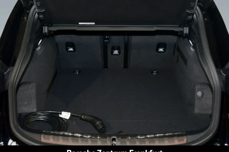 Porsche Taycan din 2025 cu 15.900 km - oferta POR193426 - foto 12