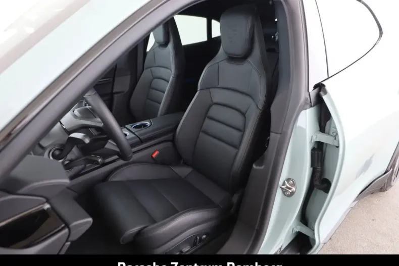 Porsche Taycan din 2025 cu 14.900 km - oferta POR193427 - foto 5