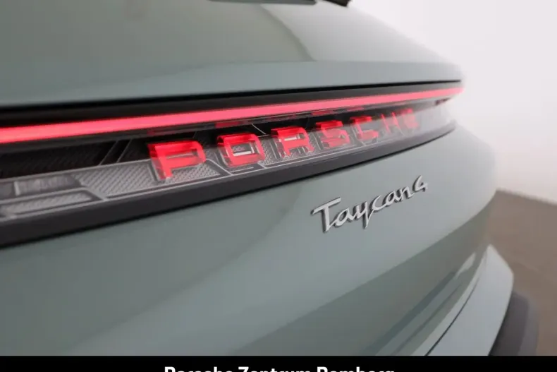 Porsche Taycan din 2025 cu 14.900 km - oferta POR193427 - foto 13