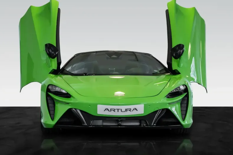 McLaren Artura din 2025 cu 3.999 km - oferta MCL193428 - foto 18