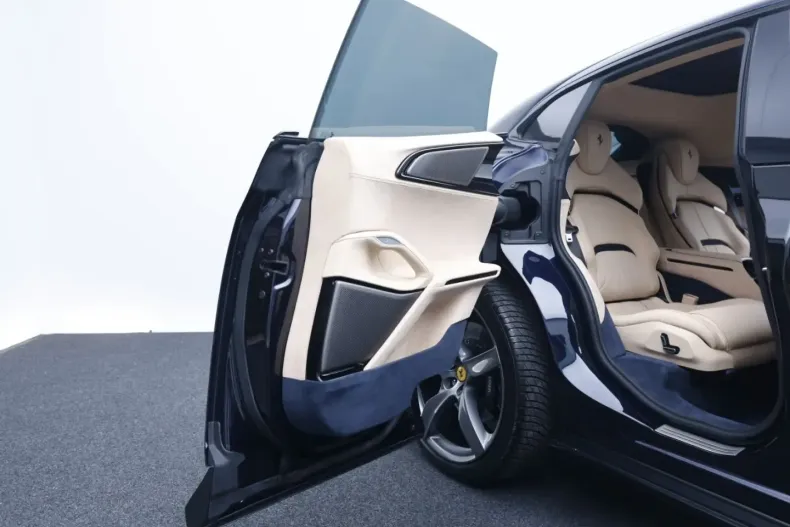 Ferrari Purosangue din 2024 cu 2.300 km - oferta FER193432 - foto 27