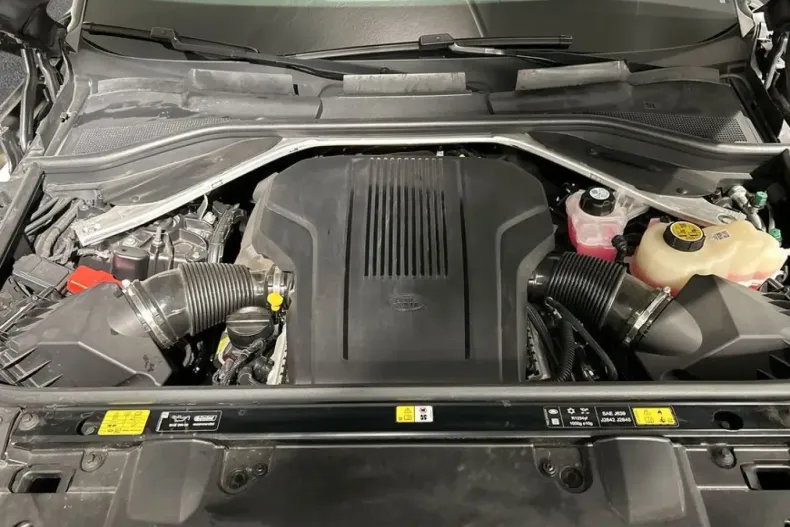 Land Rover Range Rover din 2024 cu 23.500 km - oferta LAN193435 - foto 10