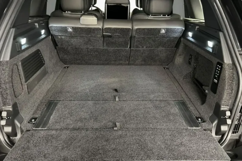 Land Rover Range Rover din 2024 cu 23.500 km - oferta LAN193435 - foto 11